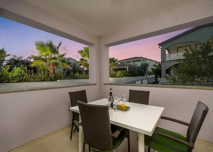 With A Parking Space - 20252 Апартаменты