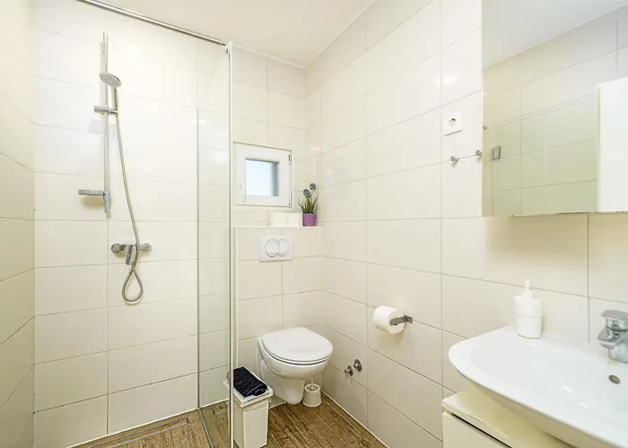 Apartment With A Parking Space - 20252 Vir